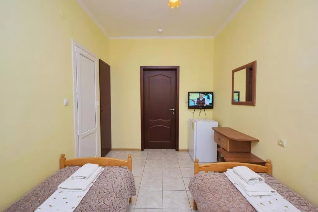 Двухместный номер. Гостевой дом Нателла. Кабардинка