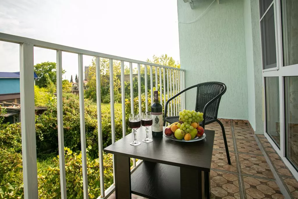 . Гостиница SanZazila. Гудаута