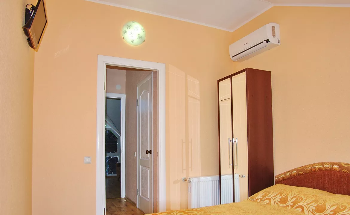 Двухкомнатный 