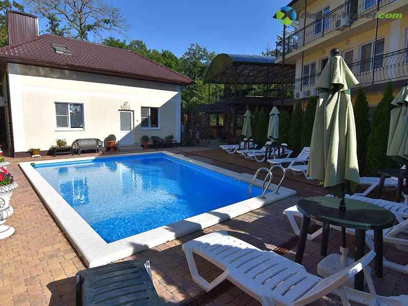 . Гостевой дом "Ашамба". Голубая бухта