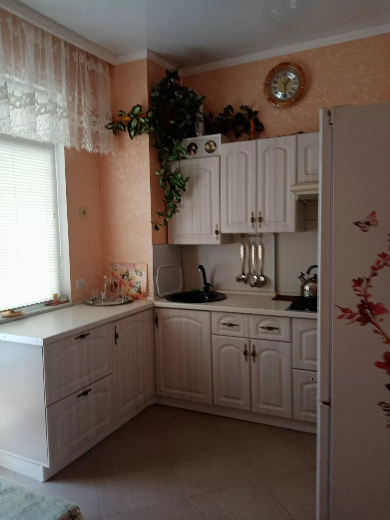 . Квартира в многоквартирном доме Кабардинка. Кабардинка