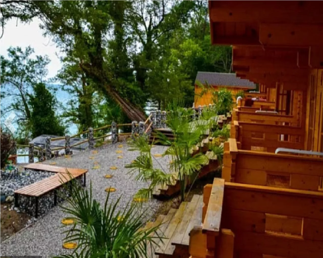 . Гостевой комплекс "Моресоль". Новый Афон