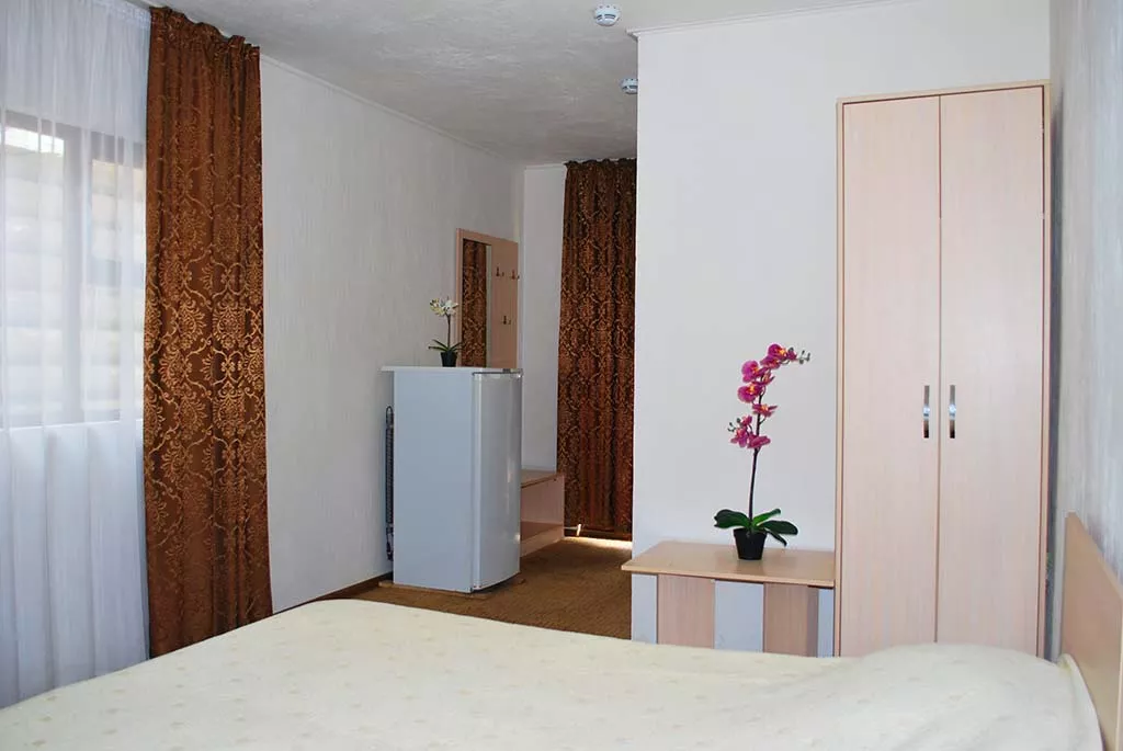 2-х местный номер Стандарт. База отдыха "Архипо-Осиповка". Архипо-Осиповка