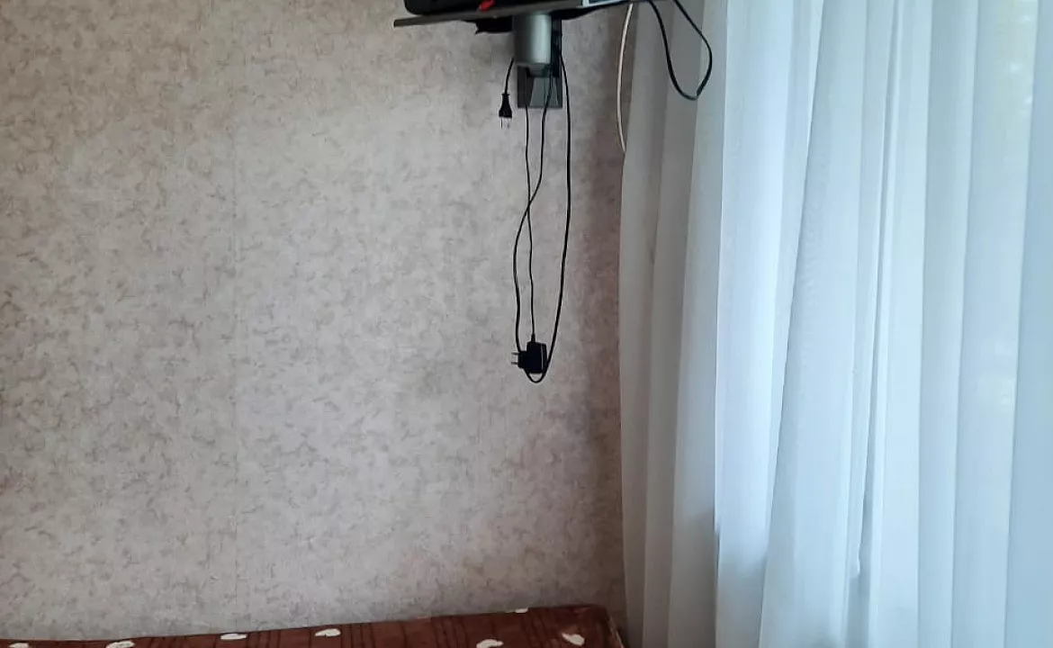 Трехместный удобства на этаже.. Гостевой дом "Галина" . Вишневка Трехместный удобства на этаже.. Гостевой дом "Галина" . Вишневка