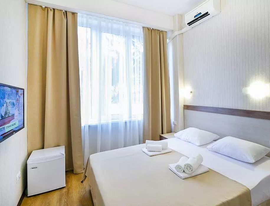 Просторные двухкомнатные номера. Отель "АНАТОЛЬ". Адлер Просторные двухкомнатные номера. Отель "АНАТОЛЬ". Адлер