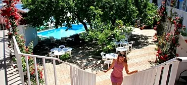 Гостиница "Капитан Флинт" в Новомихайловском