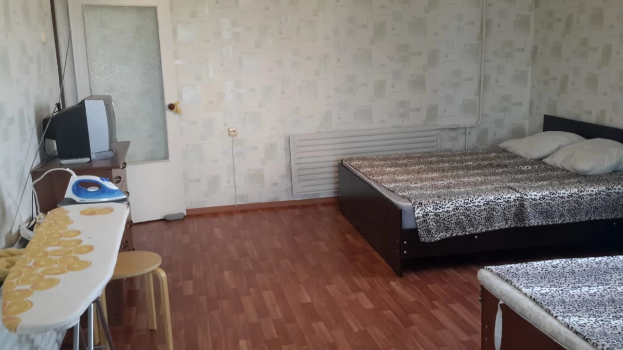 . Квартира в многоквартирном доме Просторная квартира на море . Квартиры в Пицунде