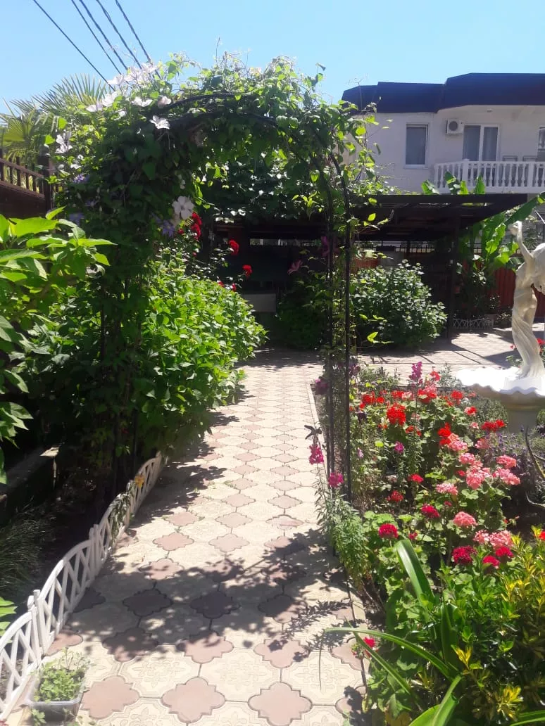 . Гостевой дом "Белый Замок". Лазаревское . Гостевой дом "Белый Замок". Лазаревское