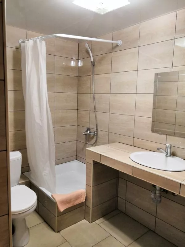 . Гостевой дом "VineHouse". Вишневка