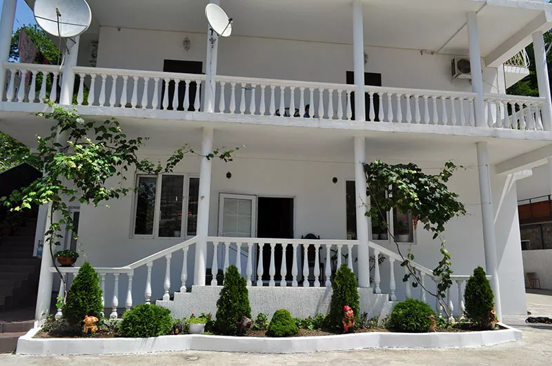 . Гостевой дом Дубовая роща. Лермонтово . Гостевой дом Дубовая роща. Лермонтово