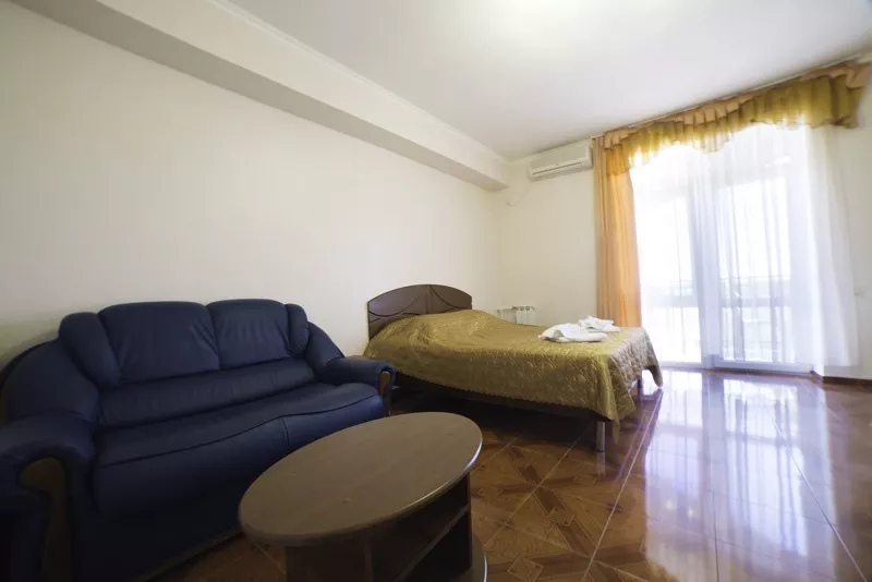 Стандарт 4-х местный. Гостевой комплекс "Екатерина". Витязево