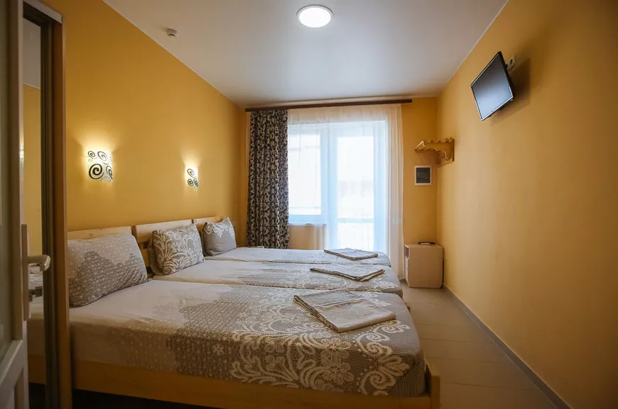 3-местный номер. Гостевой дом "Coral". Саки