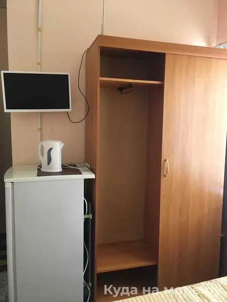 Трехместный с удобствами. Гостевой дом Балатон. Лазаревское