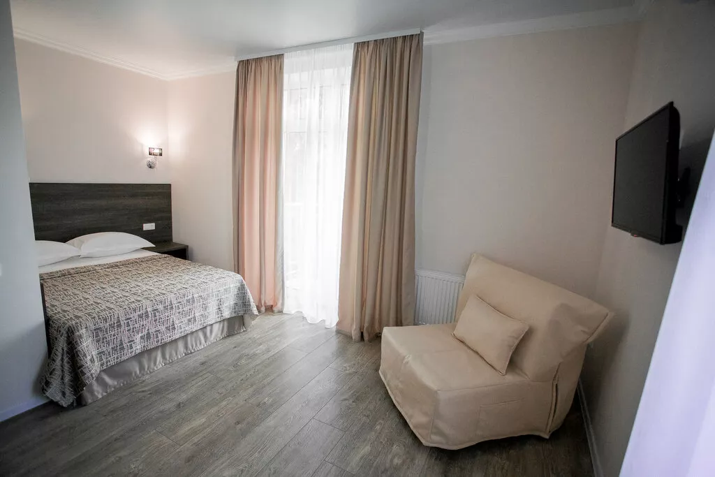 . Отель "LaV" . Анапа