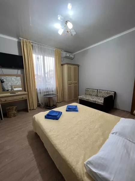 Трехместный улучшенный стандартный номер. Гостевой дом "Виолетта". Лоо