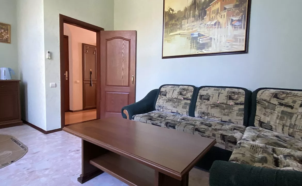 Люкс с террасой. Вилла "Ренессанс". Кореиз