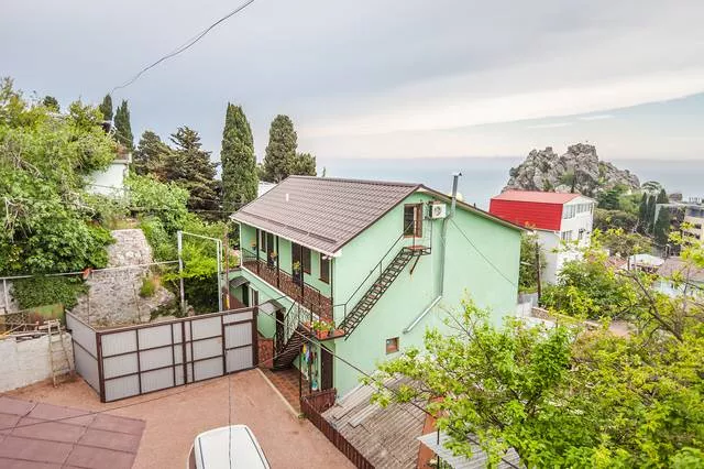 . Гостевой дом Пролетарская 12. Гурзуф