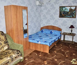 2-3-4-5-и местный. Гостевой дом СЛАВИЯ . 