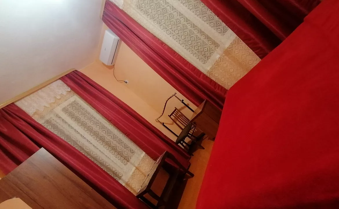 Лавровый лист . Частный сектор Лавровый лист. Новый Афон