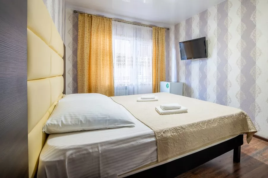 Двухместный стандарт. Мини отель «Эдельвейс». Адлер