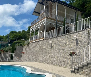 8ми местный коттедж. База отдыха Как дома. 