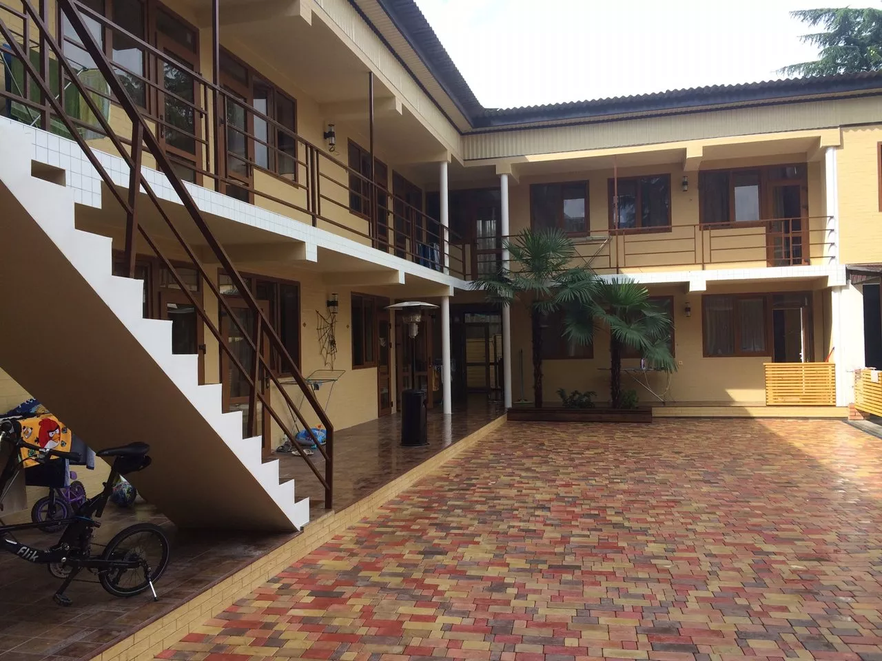 . Гостиница "Вельвет" . Лазаревское