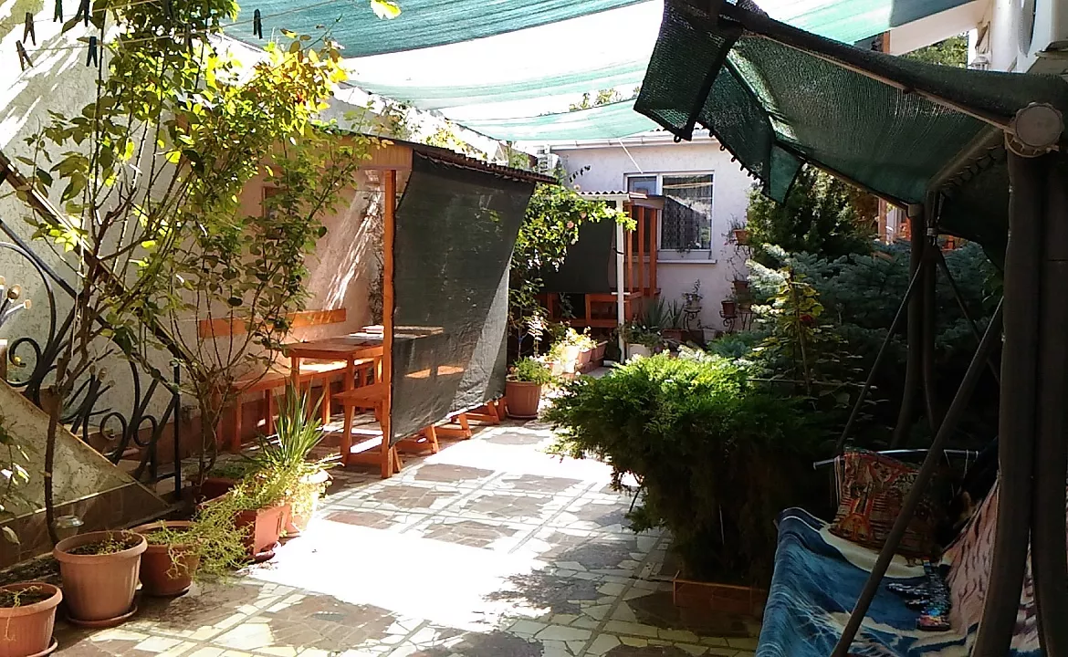 Люкс двухкомнатный. Гостевой дом На Пролетарской. Евпатория