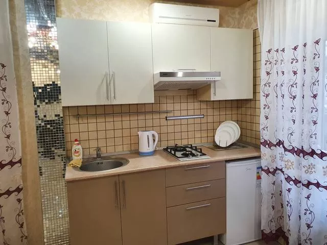 . Гостевой дом "Южный Берег" . Кабардинка