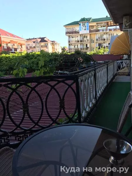 . Гостевой дом Балатон. Лазаревское