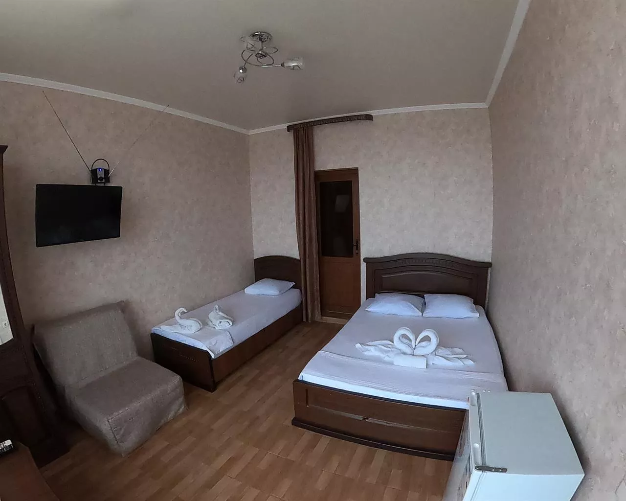 . Отель GrandLoo. Лоо