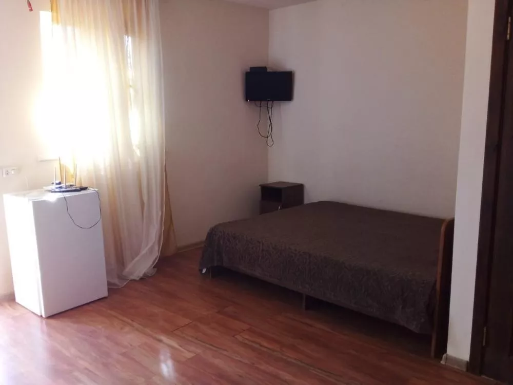 . Гостевой дом Агрба 2. Пицунда