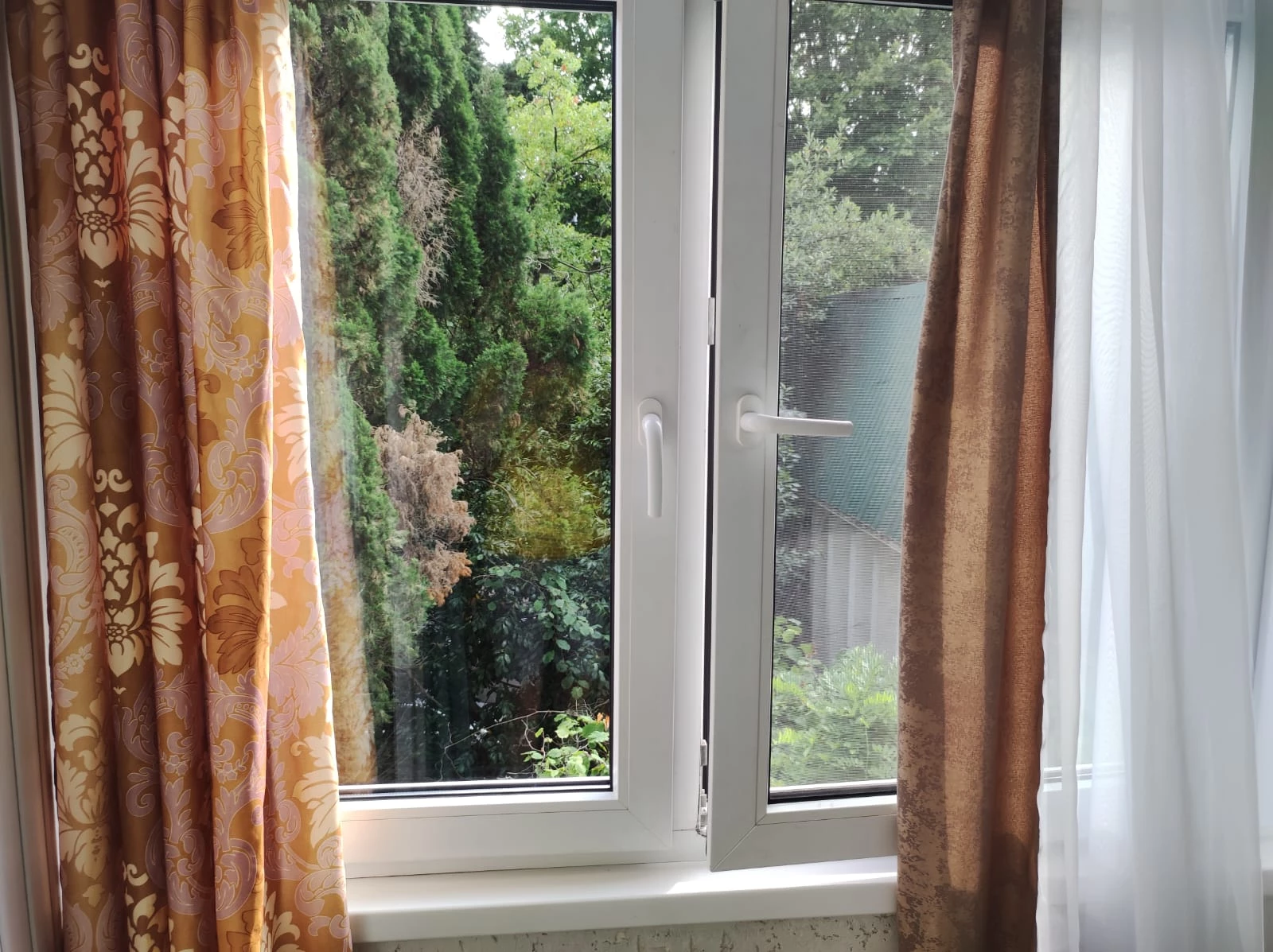 . 1-но комн кв у жд. Лазаревское