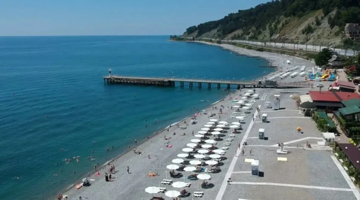 . Светлая квартира с террасой и морем. Дагомыс