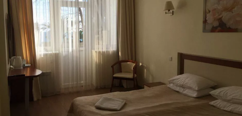 Стандарт. Отель «Коралл». Ялта Стандарт. Отель «Коралл». Ялта