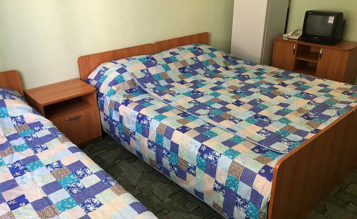 3-х местный номер . Отель "Mini-otel Galant". Витязево 3-х местный номер . Отель "Mini-otel Galant". Витязево