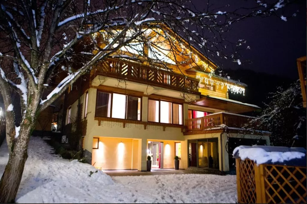 . Гостевой дом Гостевой дом Парк Шале. Красная Поляна