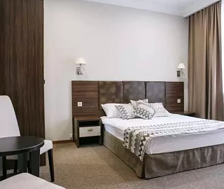 Стандарт 4-х местный. Гостиница «Andersen Hotel». Стандарт 4-х местный. Гостиница «Andersen Hotel».