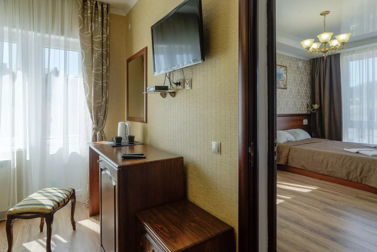 . Гостиница "ТриАрт". Адлер