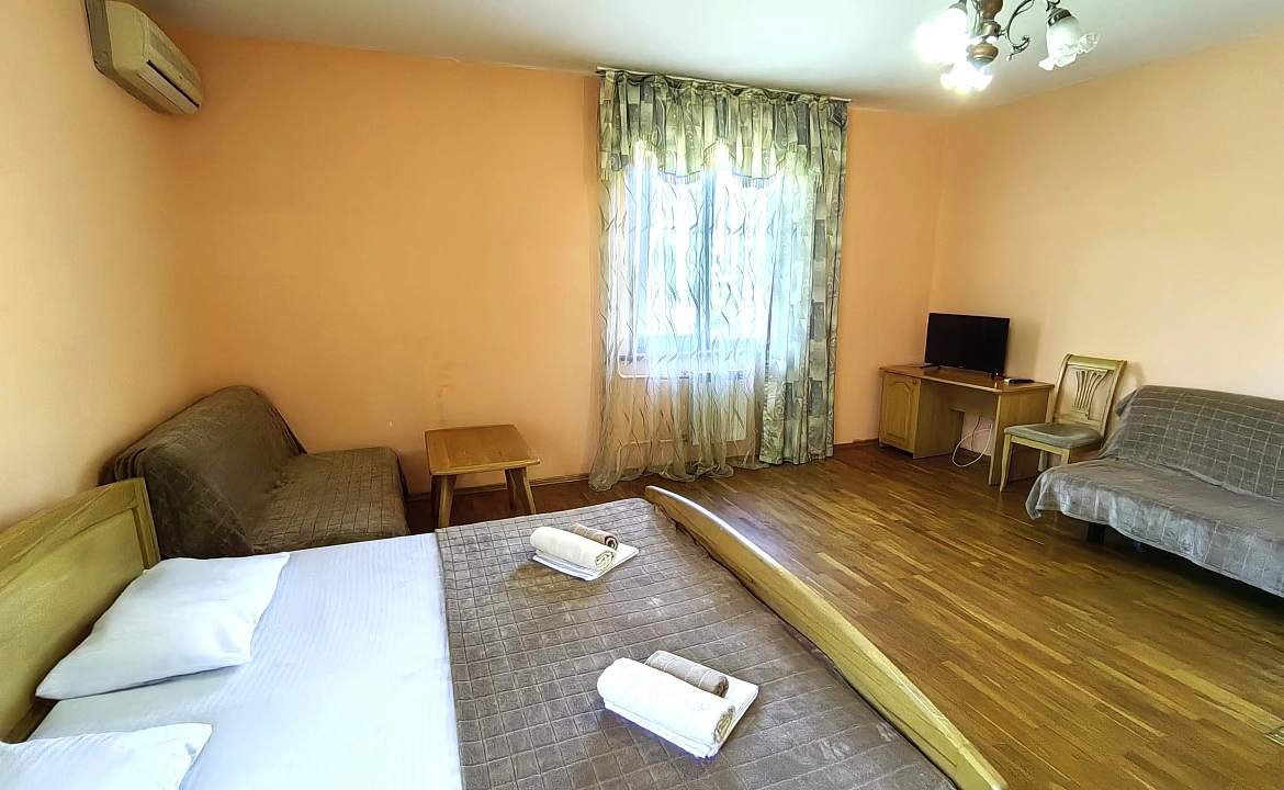 Четырехместный номер «Комфорт». Гостевой дом "Цитрус". Лазаревское