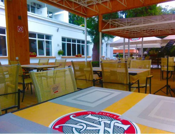 . Отель Ялта - Круглый Год. Ялта