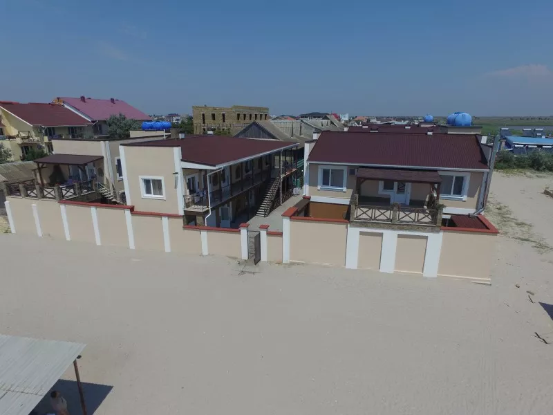 . Мини-пансионат «У моря». Штормовое