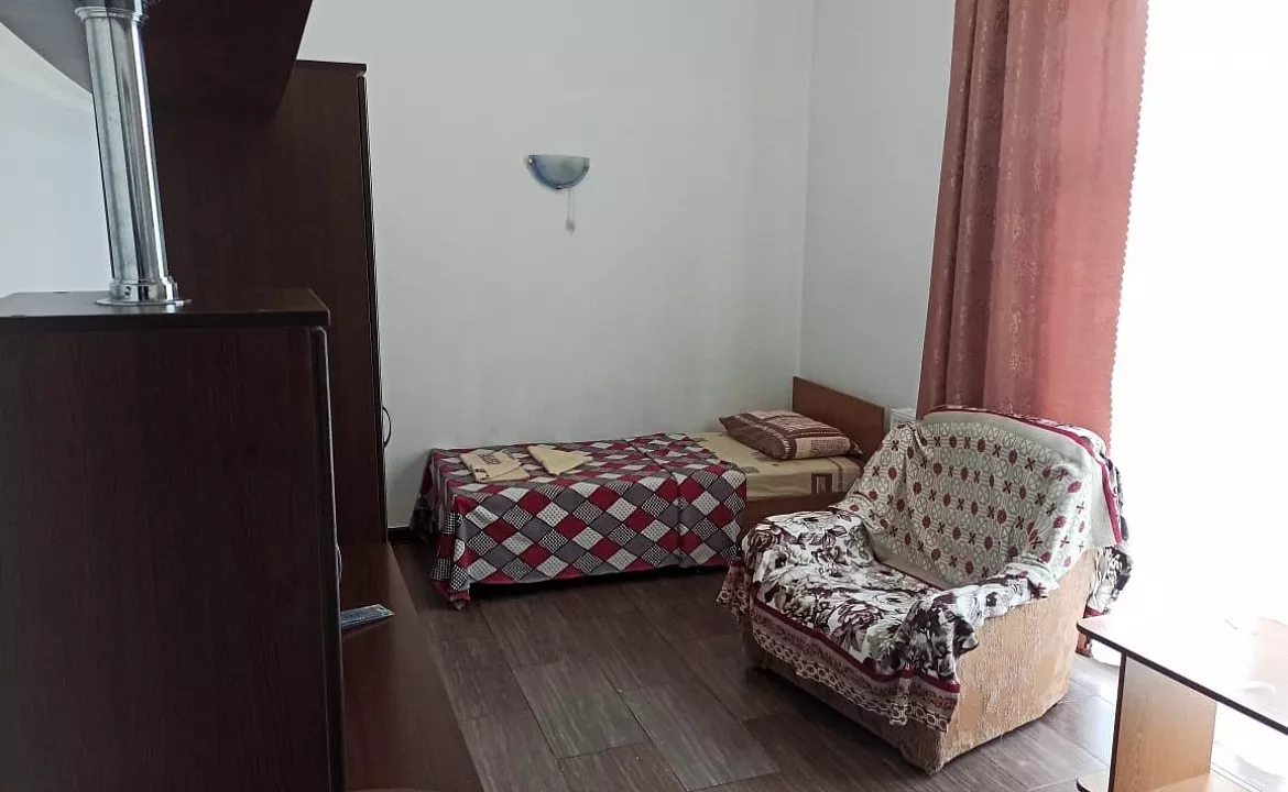 Трехместный. Гостевой дом Солнечная долина. Анапа