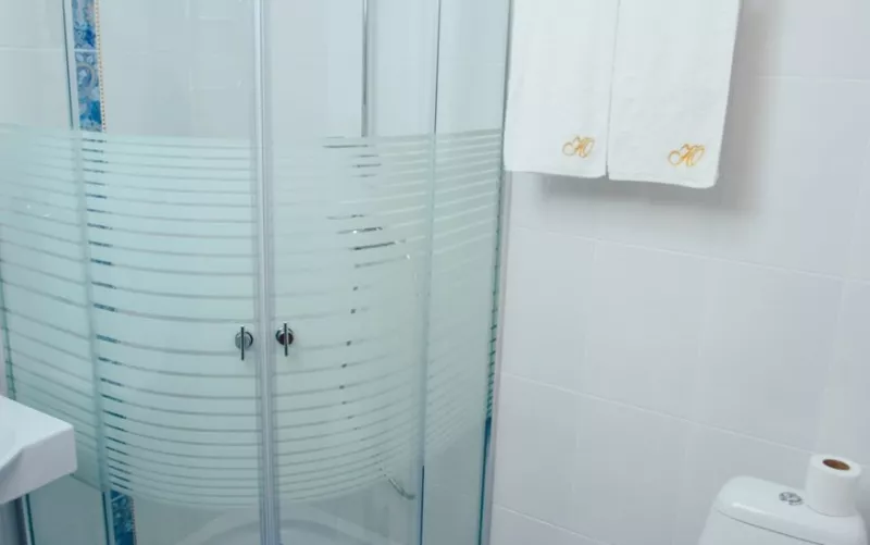 Люкс 2х-комнатный. Отель "Юлия" . Агой