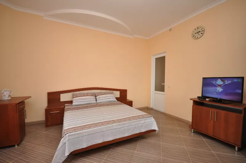 Люкс 4-местный  однокомнатный. Мини-пансионат «У моря». Штормовое