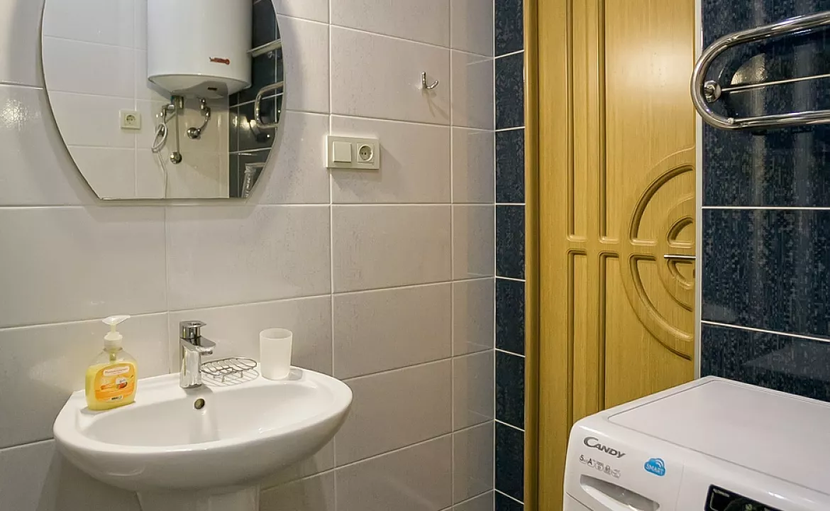 Квартира-студио №21. Квартира в многоквартирном доме Видовые апартаменты в Мисхоре. Кореиз Квартира-студио №21. Квартира в многоквартирном доме Видовые апартаменты в Мисхоре. Кореиз