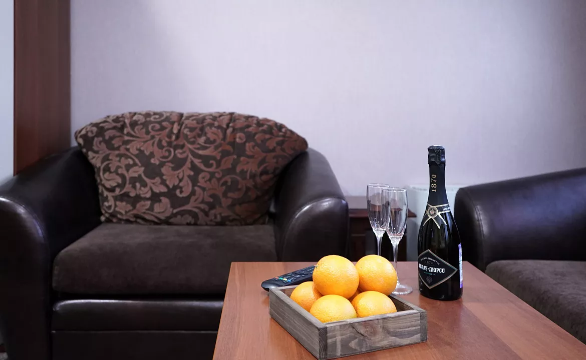 Номер «Первая категория». Пансионат "Радуга". Геленджик