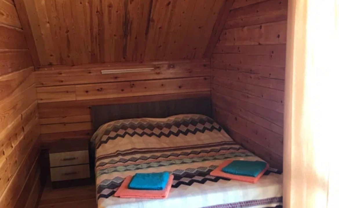 6ти местный сруб из сибирского кедра. База отдыха Как дома. Ольгинка