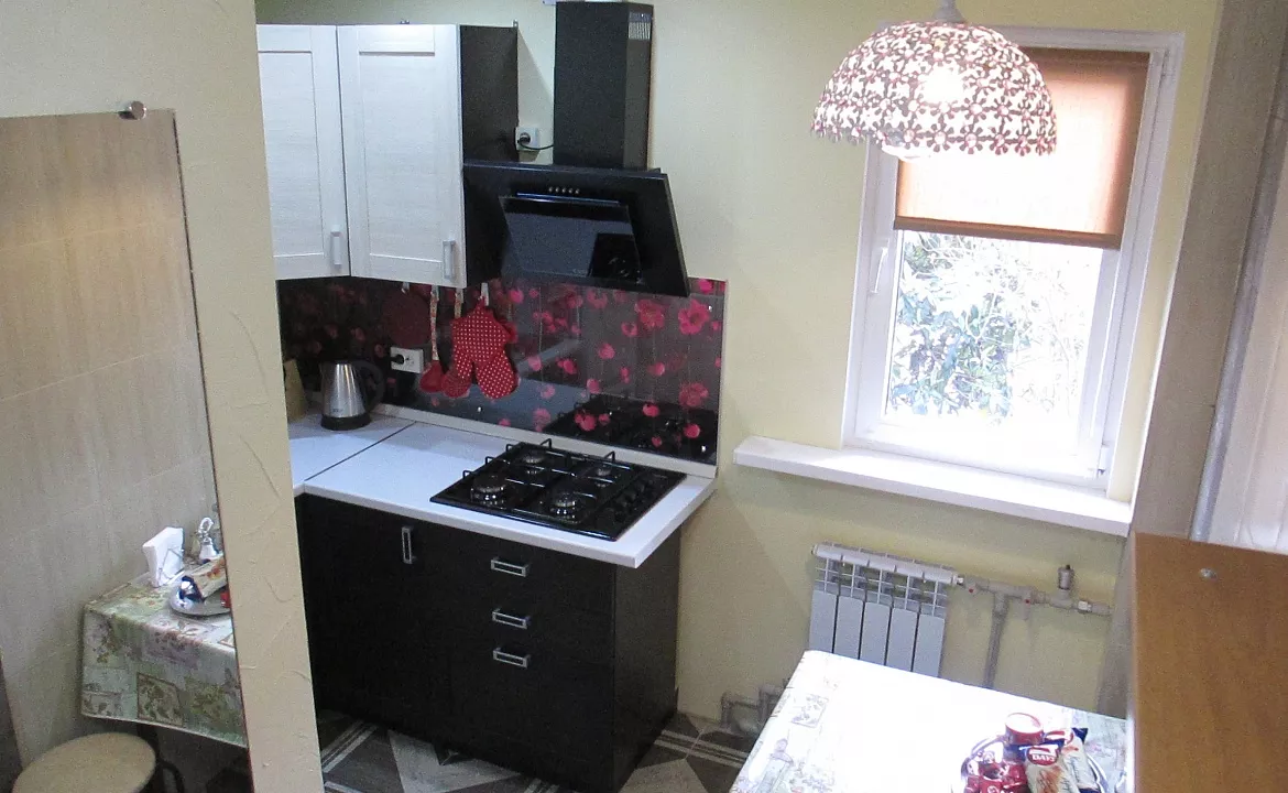 1-комн апартаменты в центре Сочи. Квартира в многоквартирном доме 1-комн. квартира в центре Сочи. Сочи