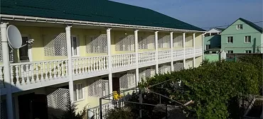 Гостевой дом «Надежда» - Штормовое