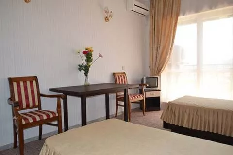 2 комнатный 4-х местный. Отель «Нувэль». Вардане